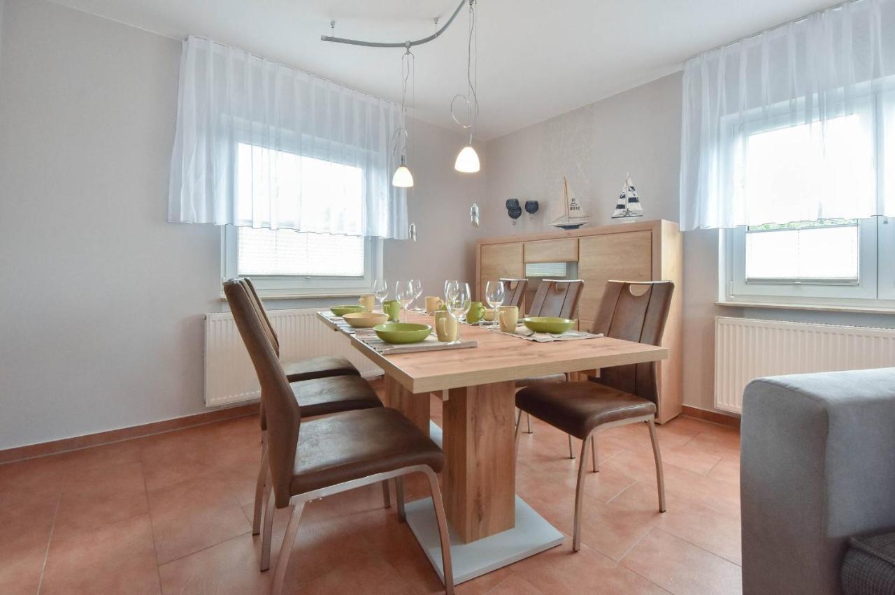Ferienhaus Inselnest Pudagla エクステリア 写真